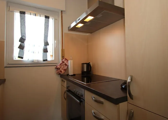 Hoddersdiek, 公寓 *